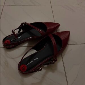Madden Girl Women's Burgundy flats